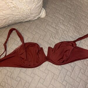 Monday Swimwear L Top